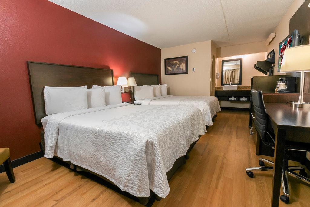 Red Roof Inn Plus+ Birmingham East - Irondale/Airport Eksteriør billede