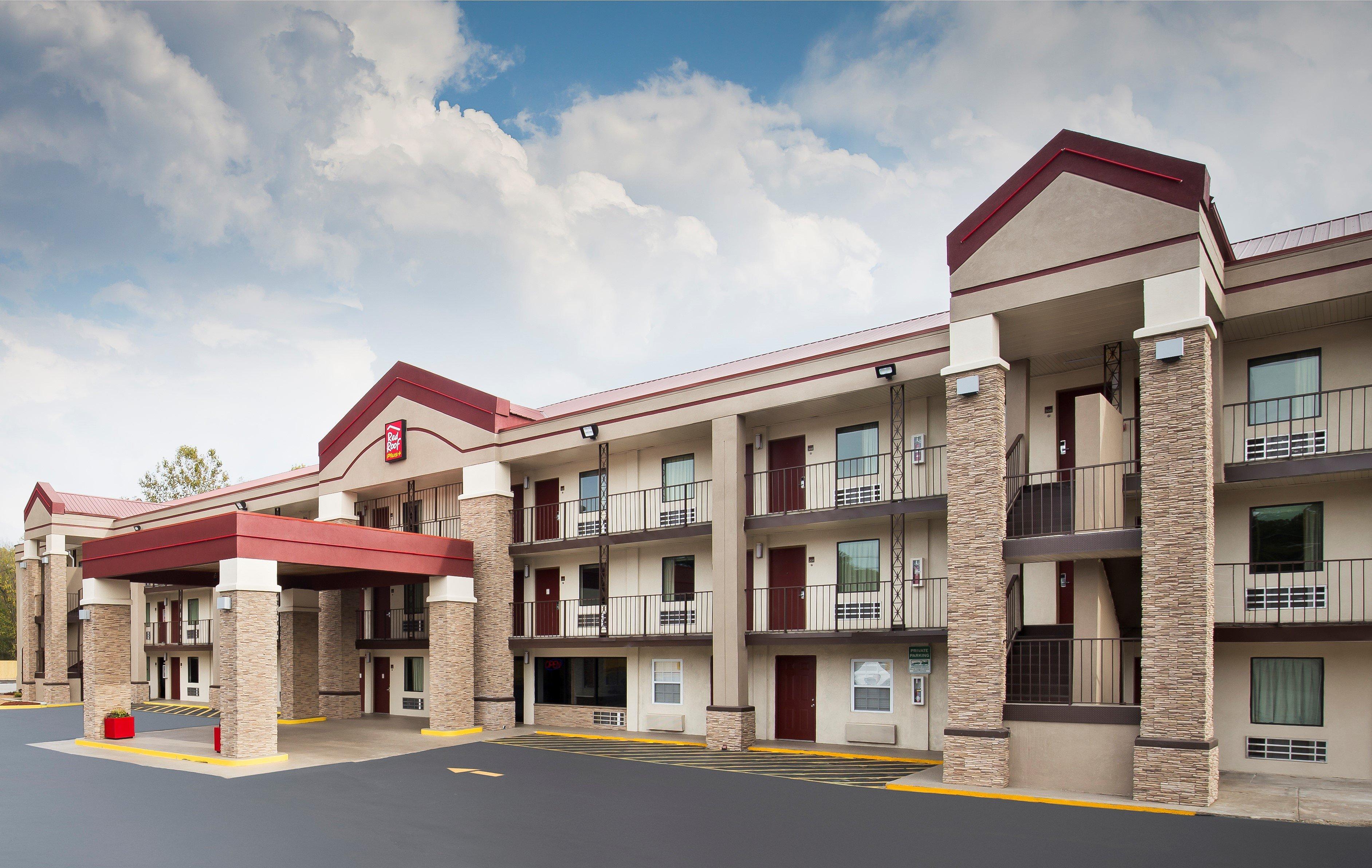 Red Roof Inn Plus+ Birmingham East - Irondale/Airport Eksteriør billede