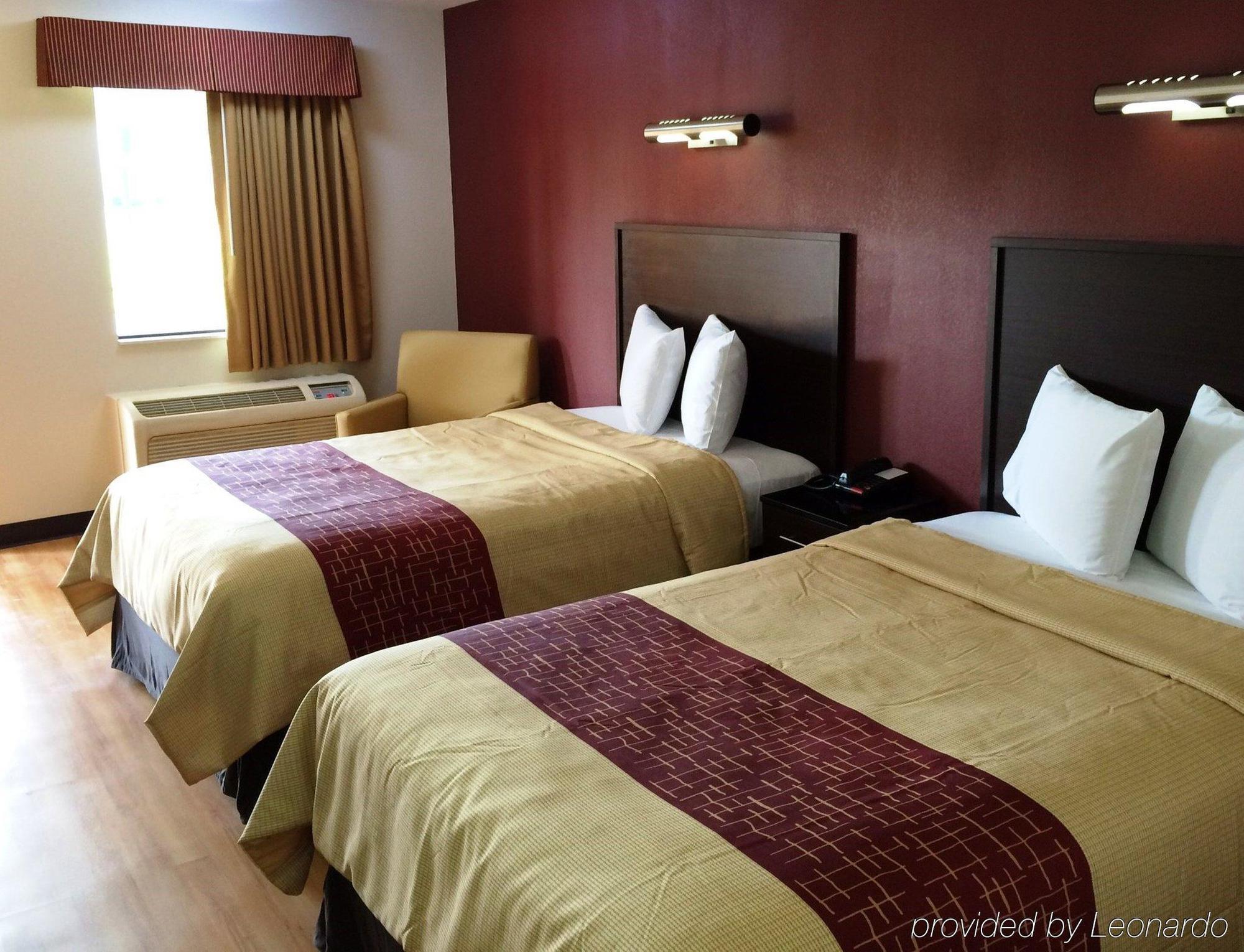 Red Roof Inn Plus+ Birmingham East - Irondale/Airport Eksteriør billede