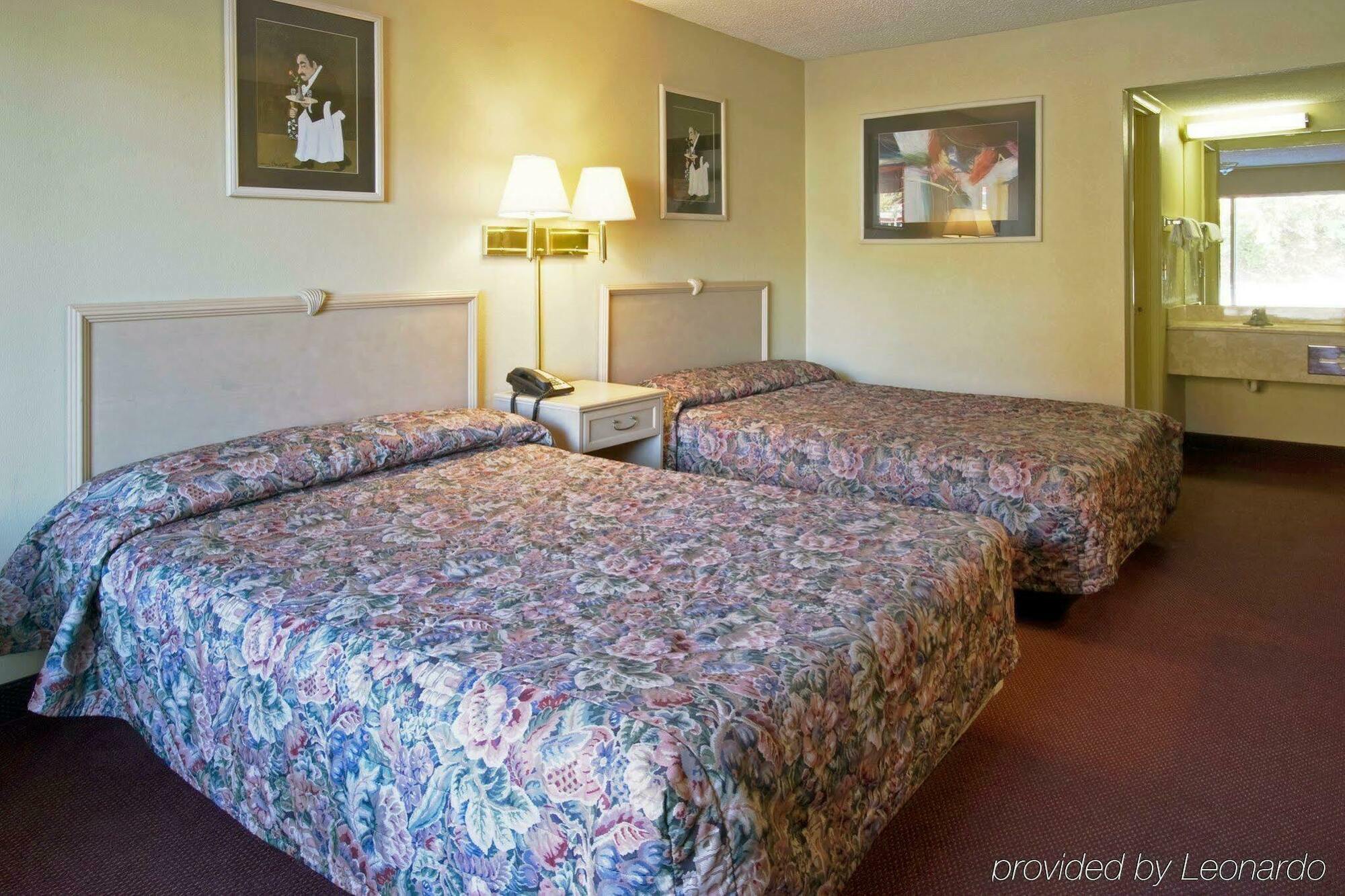 Red Roof Inn Plus+ Birmingham East - Irondale/Airport Eksteriør billede